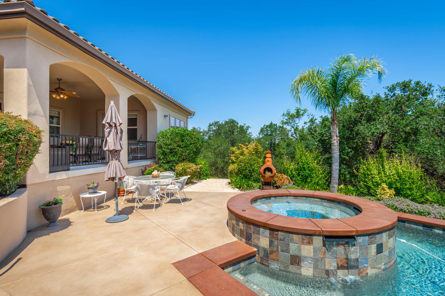 9709 Rim Rock Circle