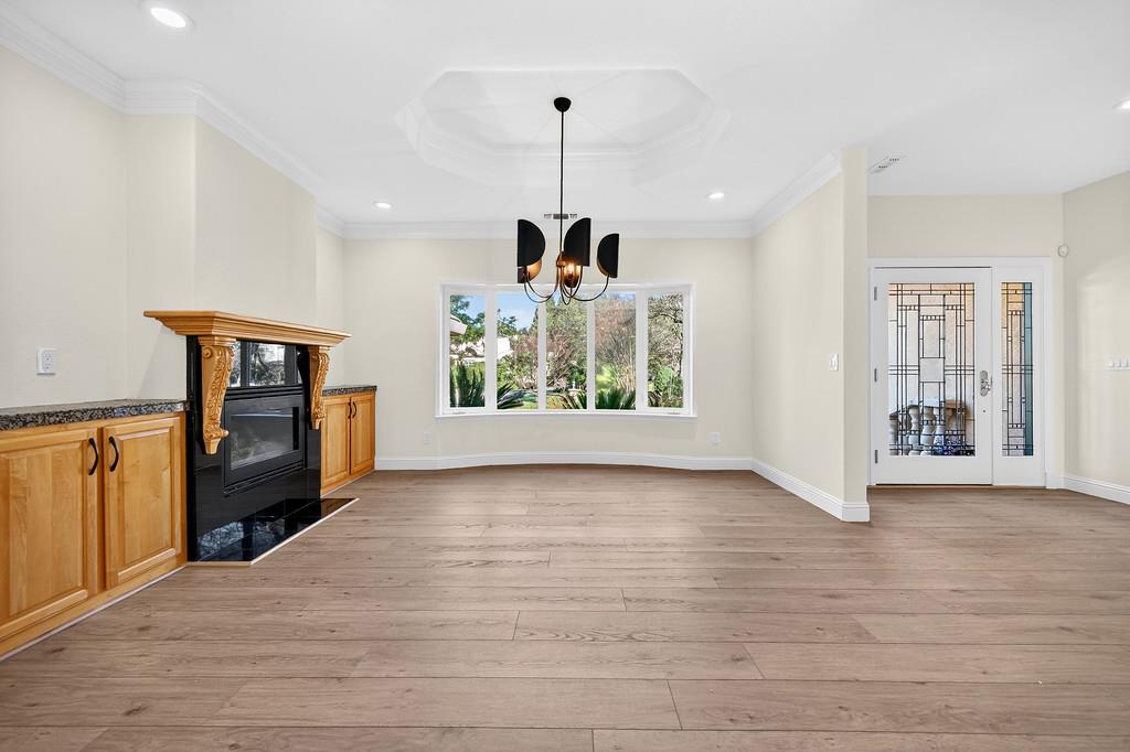 9035 Camino Del Avion