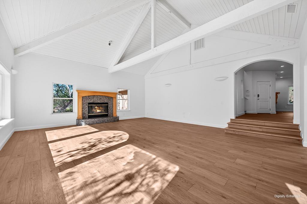 9035 Camino Del Avion