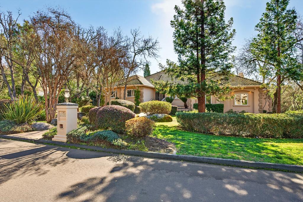 9035 Camino Del Avion