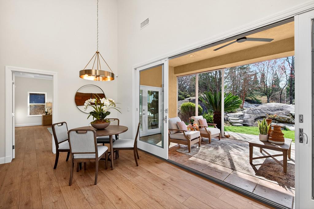 9035 Camino Del Avion