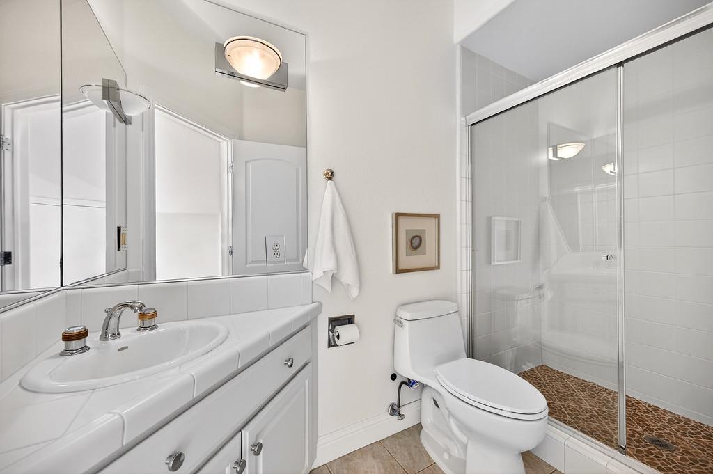 9035 Camino Del Avion