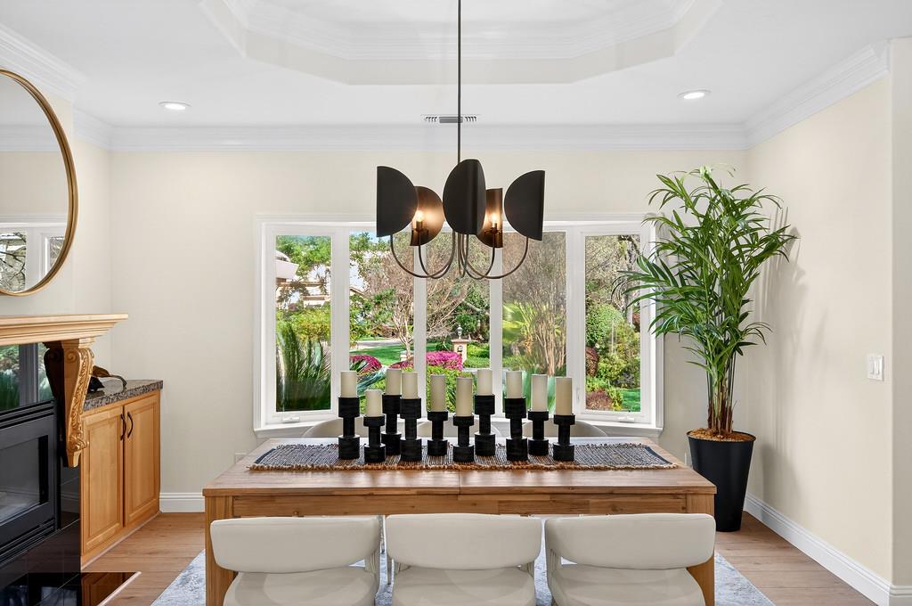 9035 Camino Del Avion