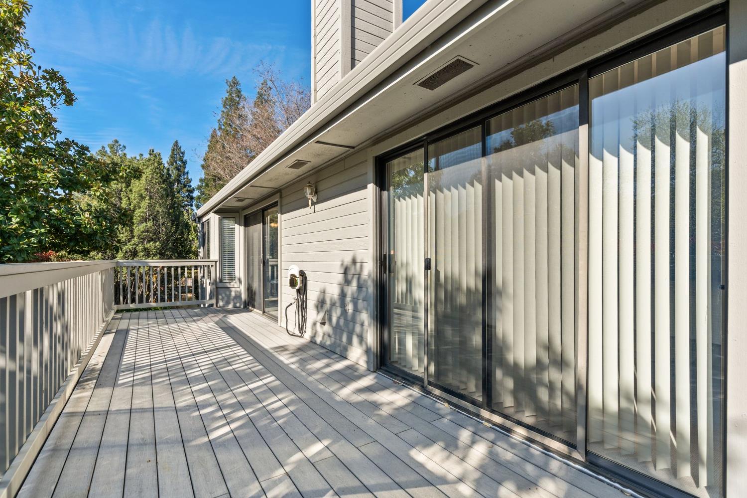 105 Graeagle Court