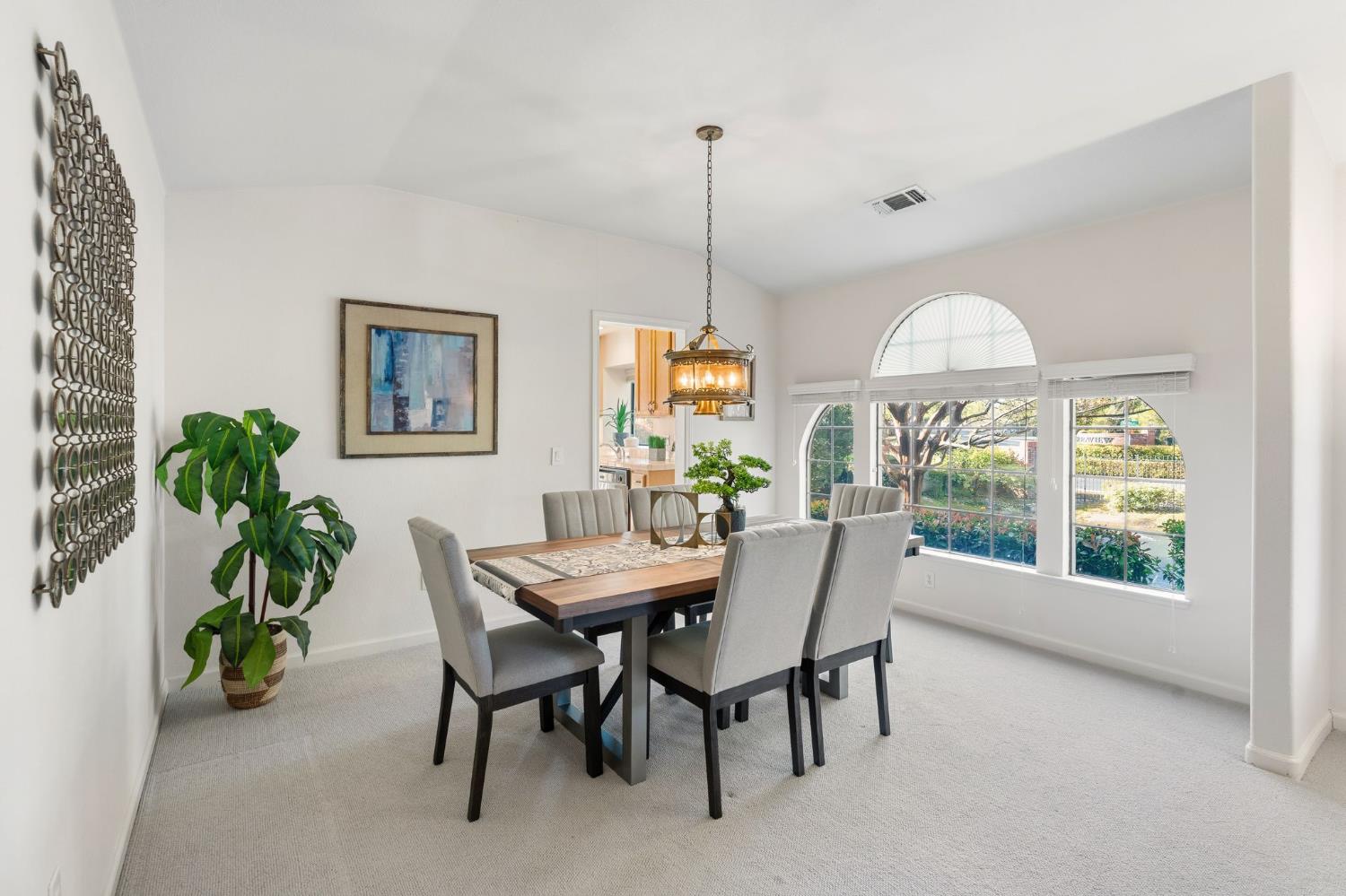 105 Graeagle Court