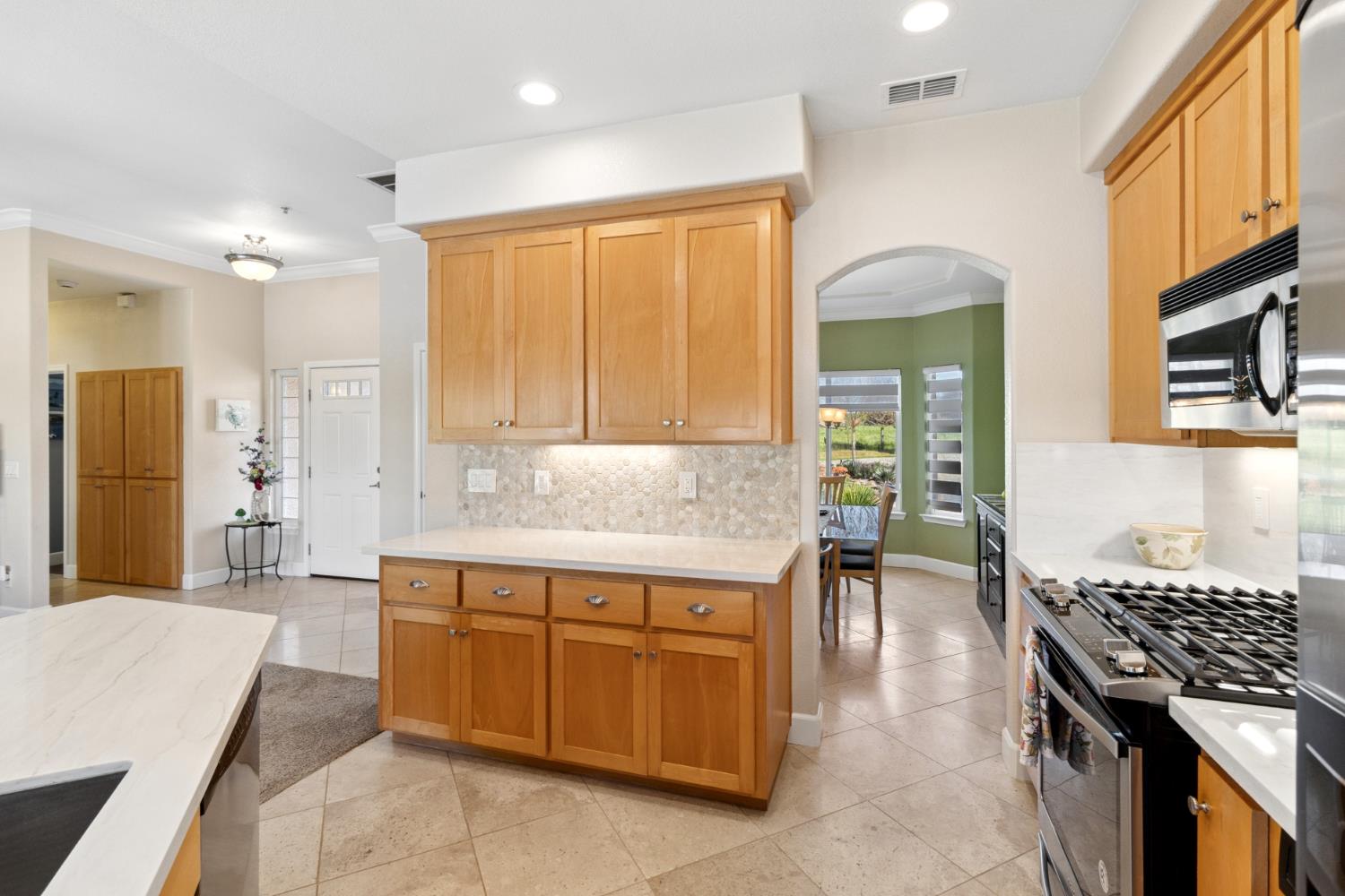 6950 Bisbee Drive