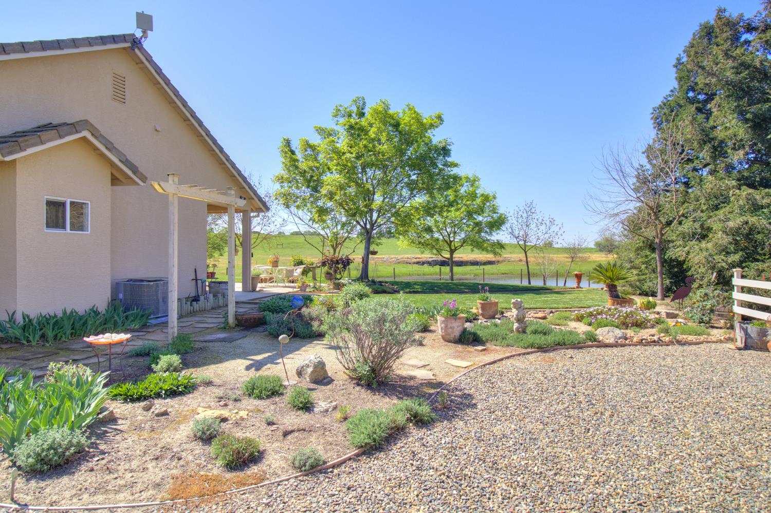 6950 Bisbee Drive