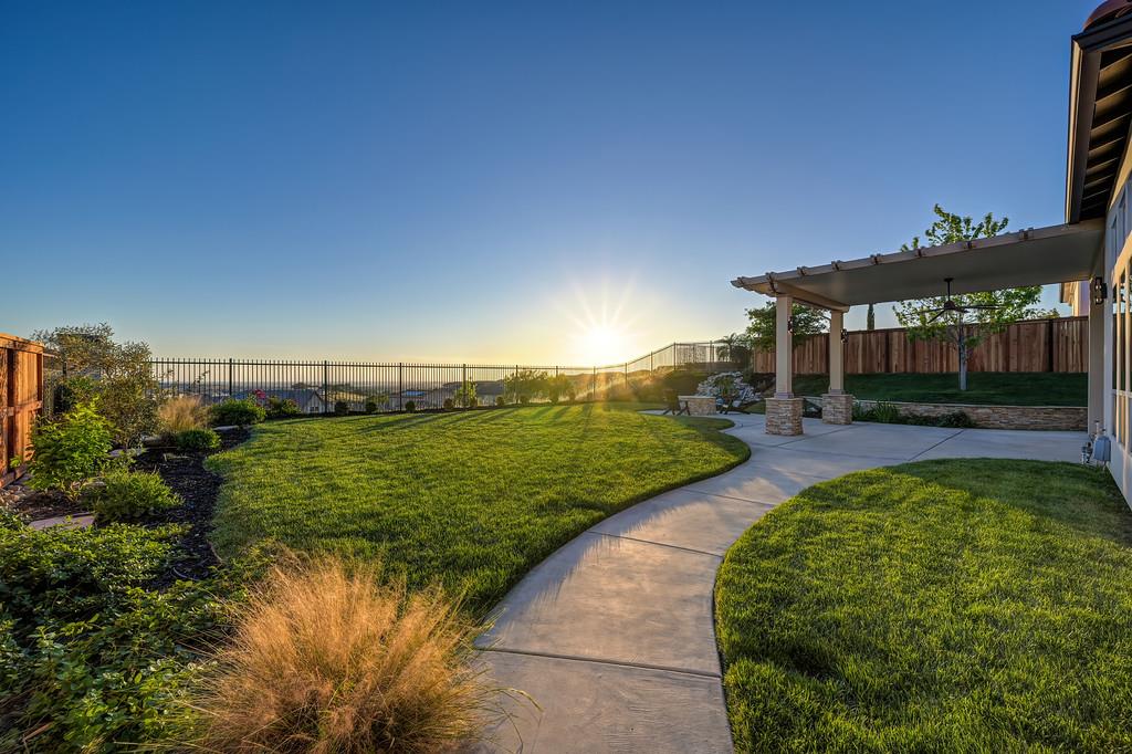 2037 Camino Verdera
