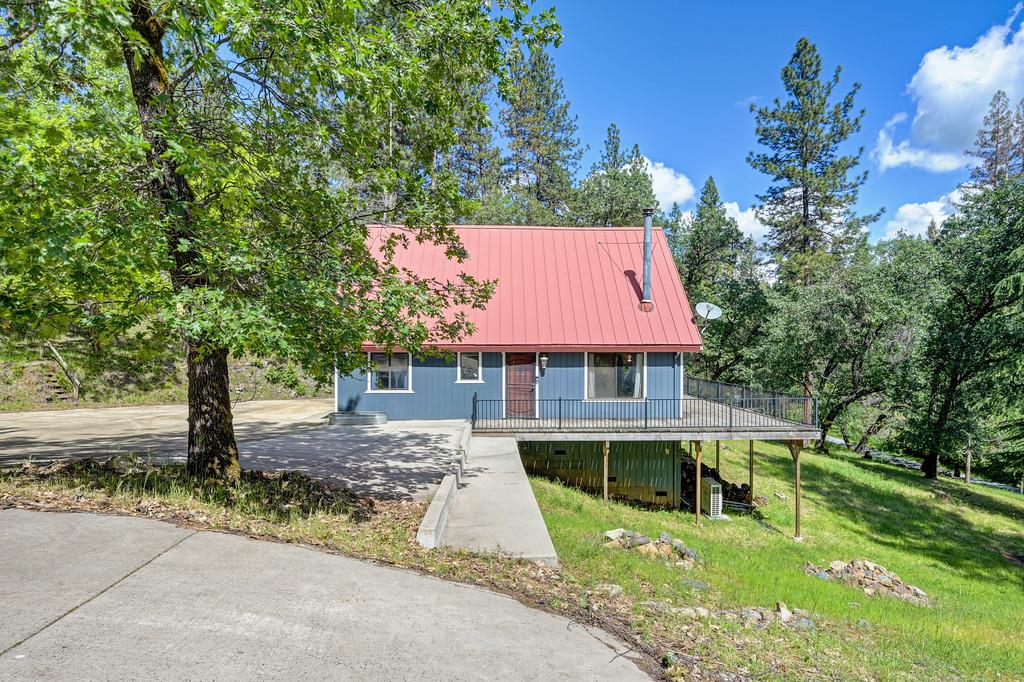 940 Pine Hill Road