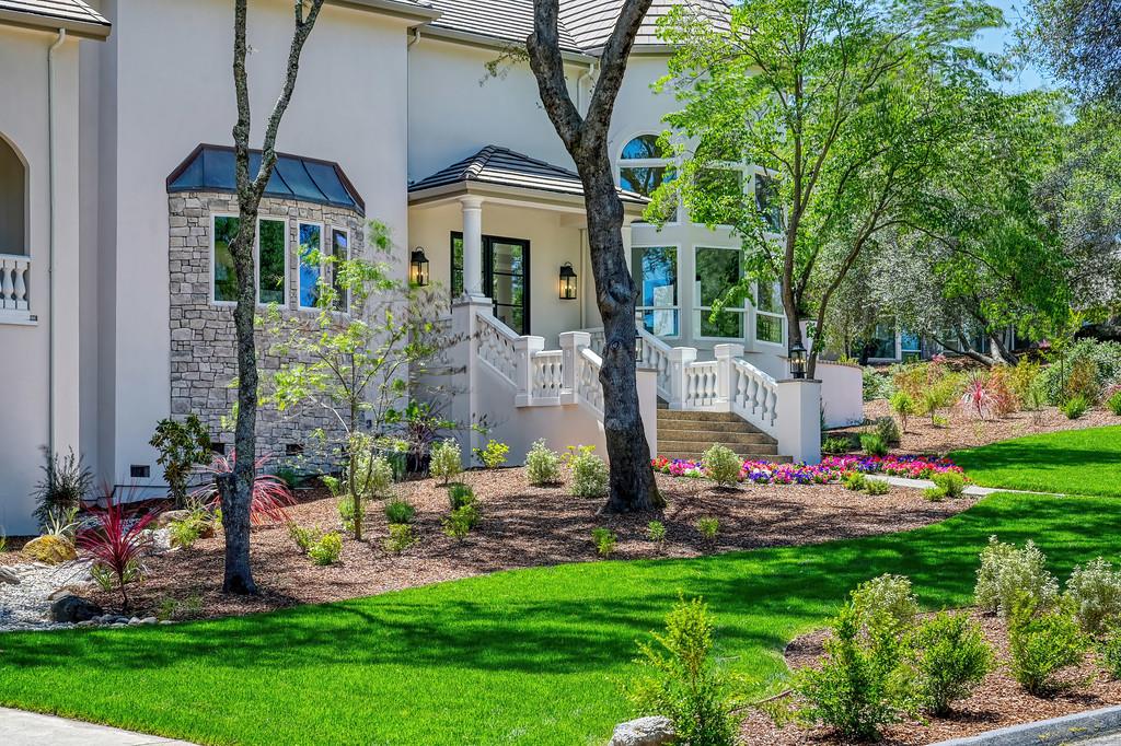 6275 Barcelona Court