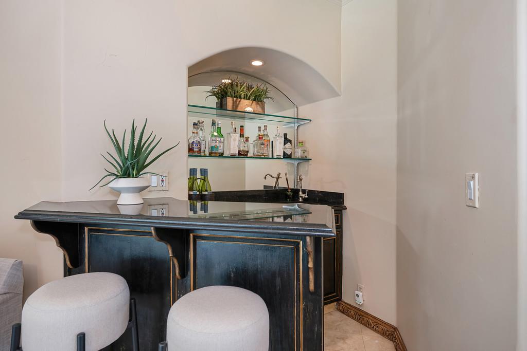 9125 Los Lagos Circle S