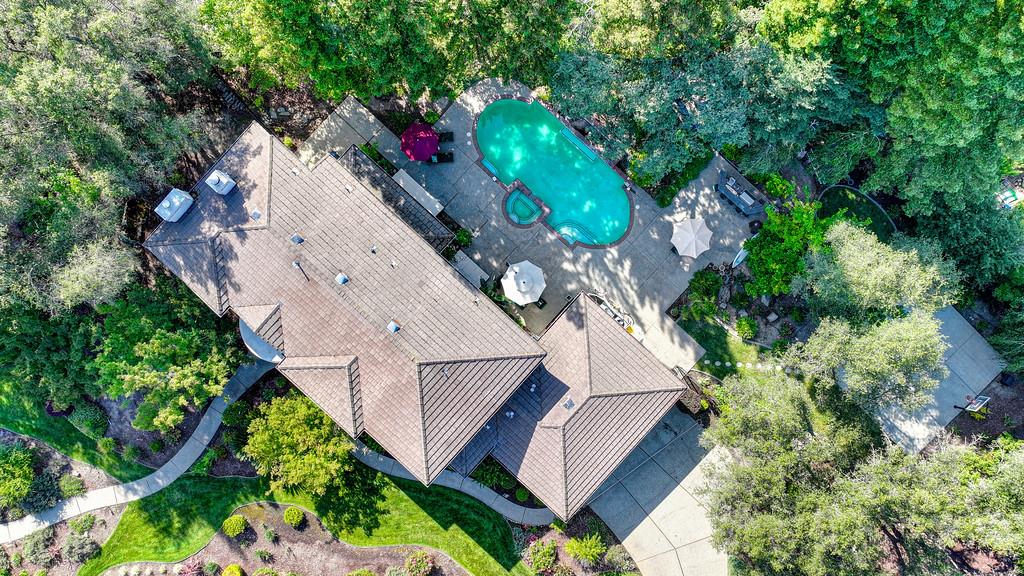 9125 Los Lagos Circle S
