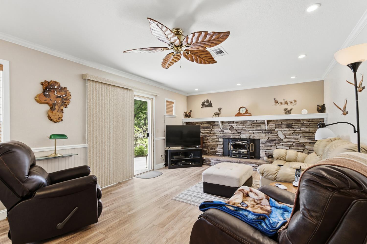 3095 Edgewood Lane
