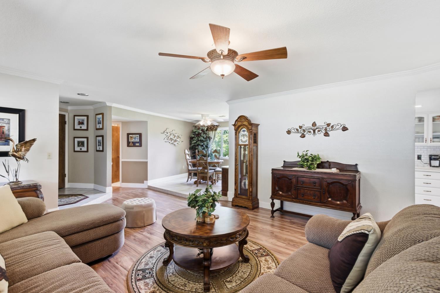 3095 Edgewood Lane