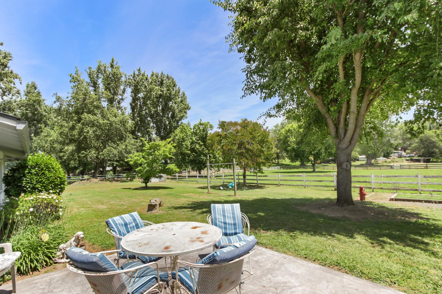 3095 Edgewood Lane