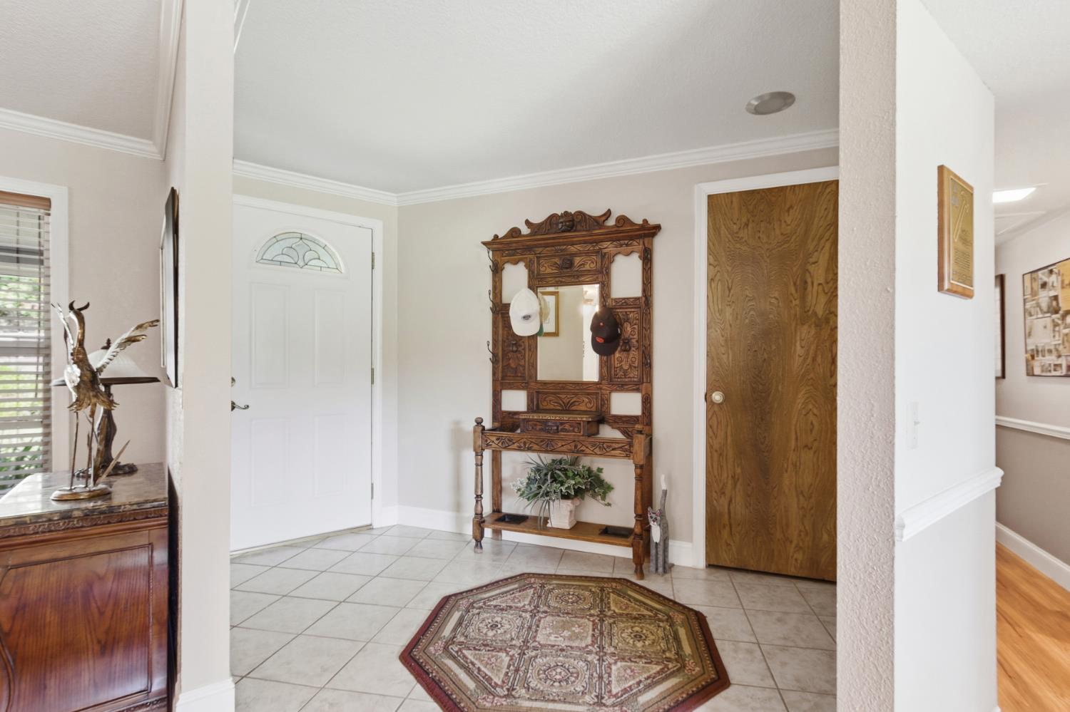 3095 Edgewood Lane