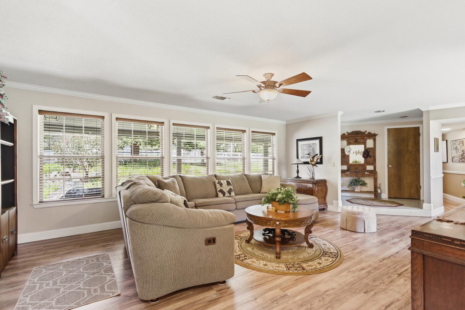 3095 Edgewood Lane