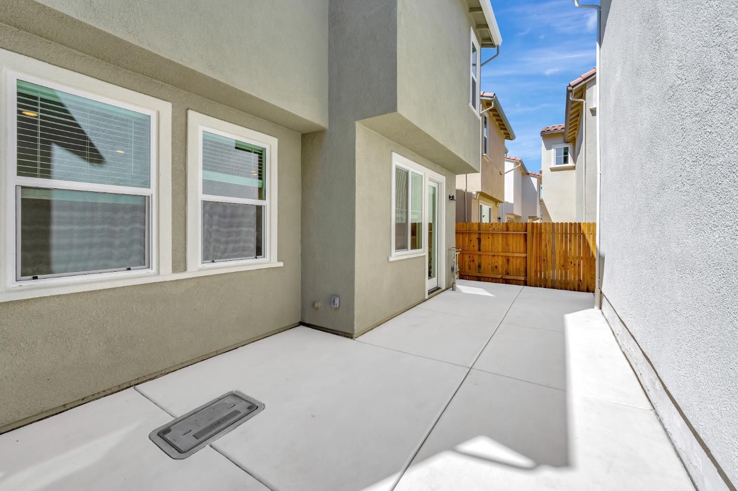 14545 Southpointe Drive 48