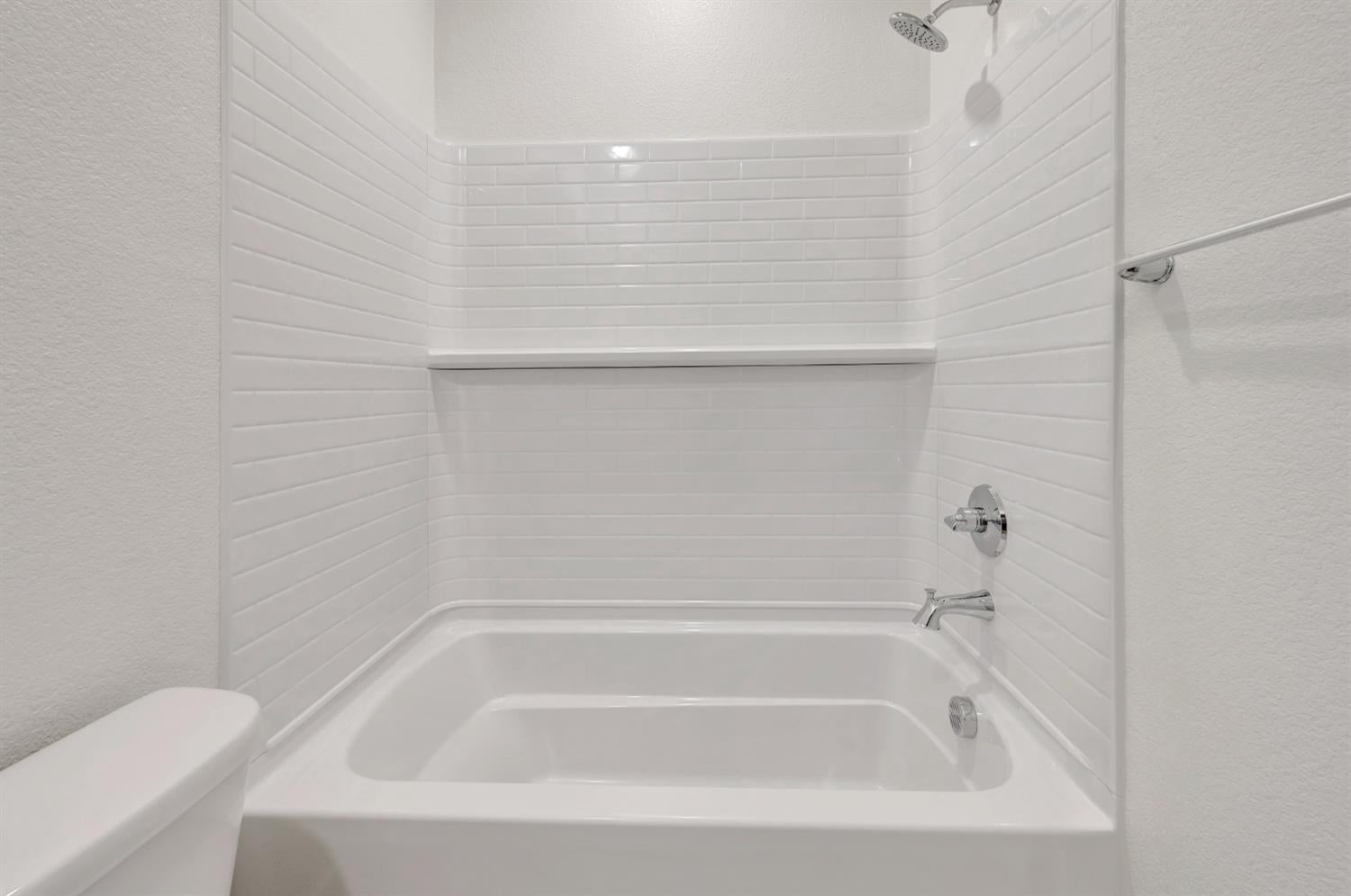 14545 Southpointe Drive 48