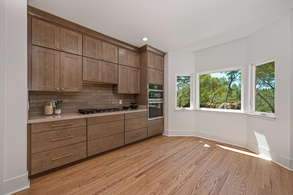 6275 Barcelona Court
