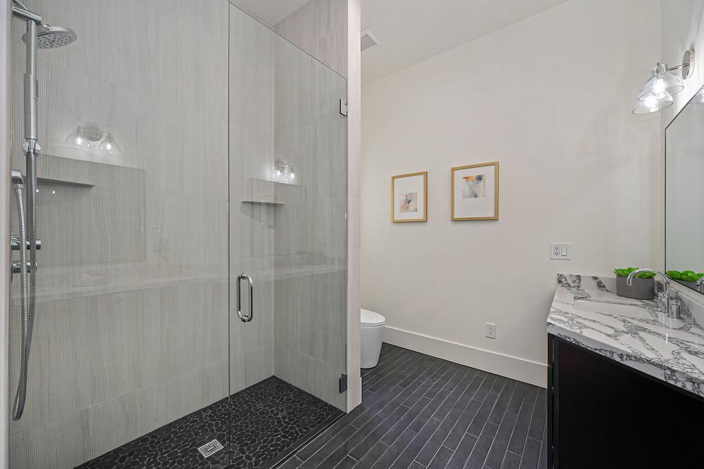 6275 Barcelona Court