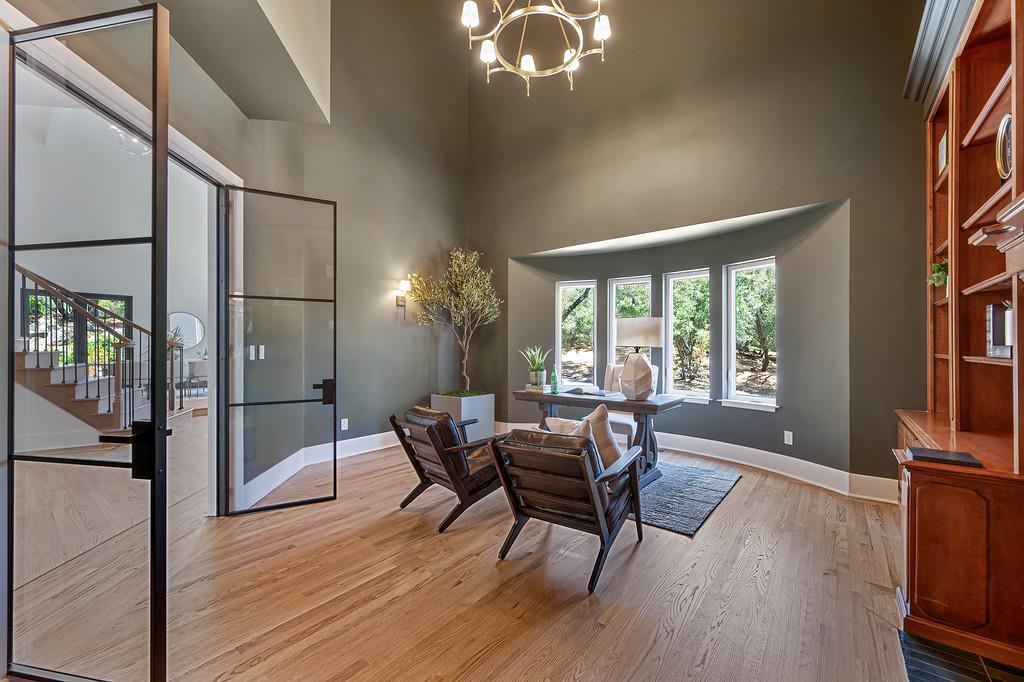 6275 Barcelona Court