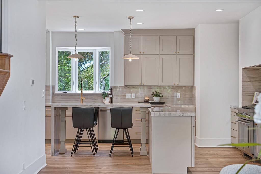 6275 Barcelona Court