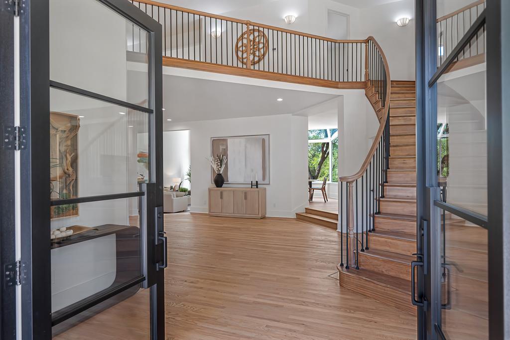 6275 Barcelona Court