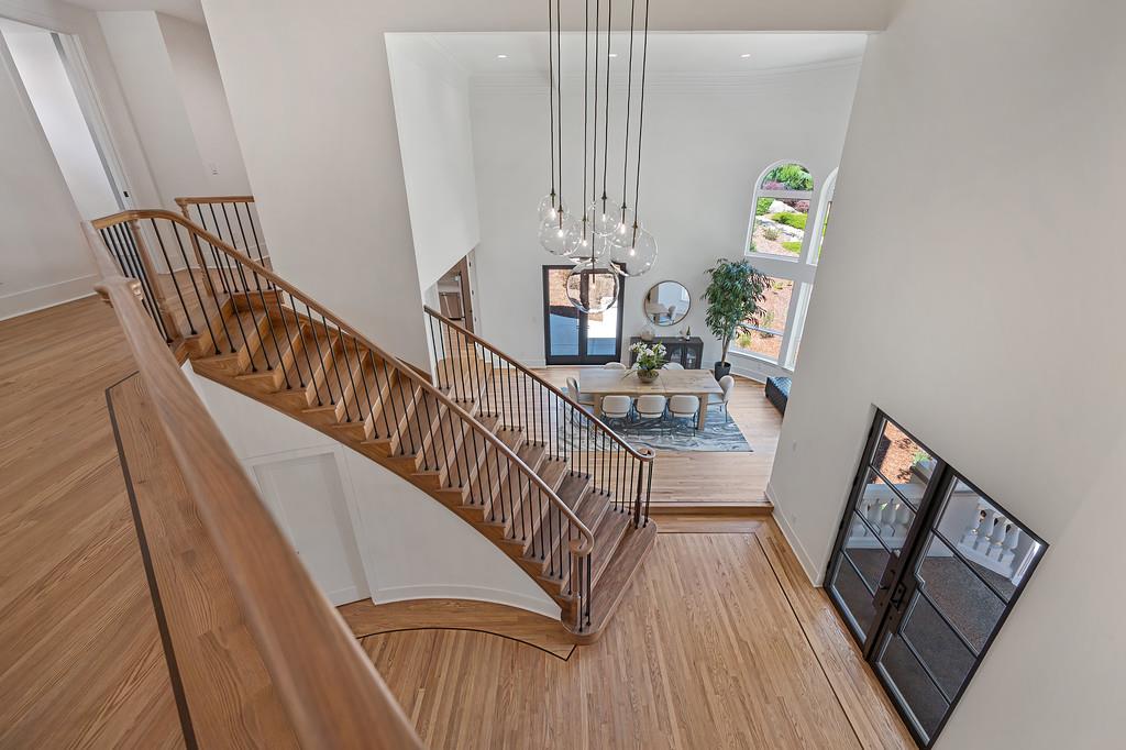6275 Barcelona Court