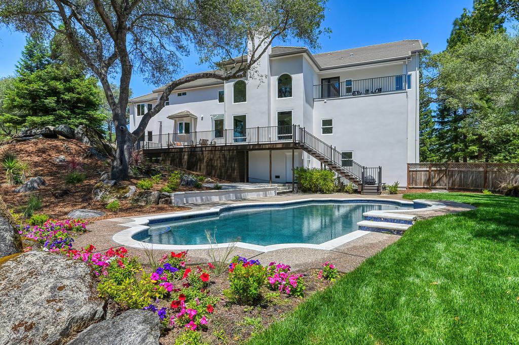 6275 Barcelona Court