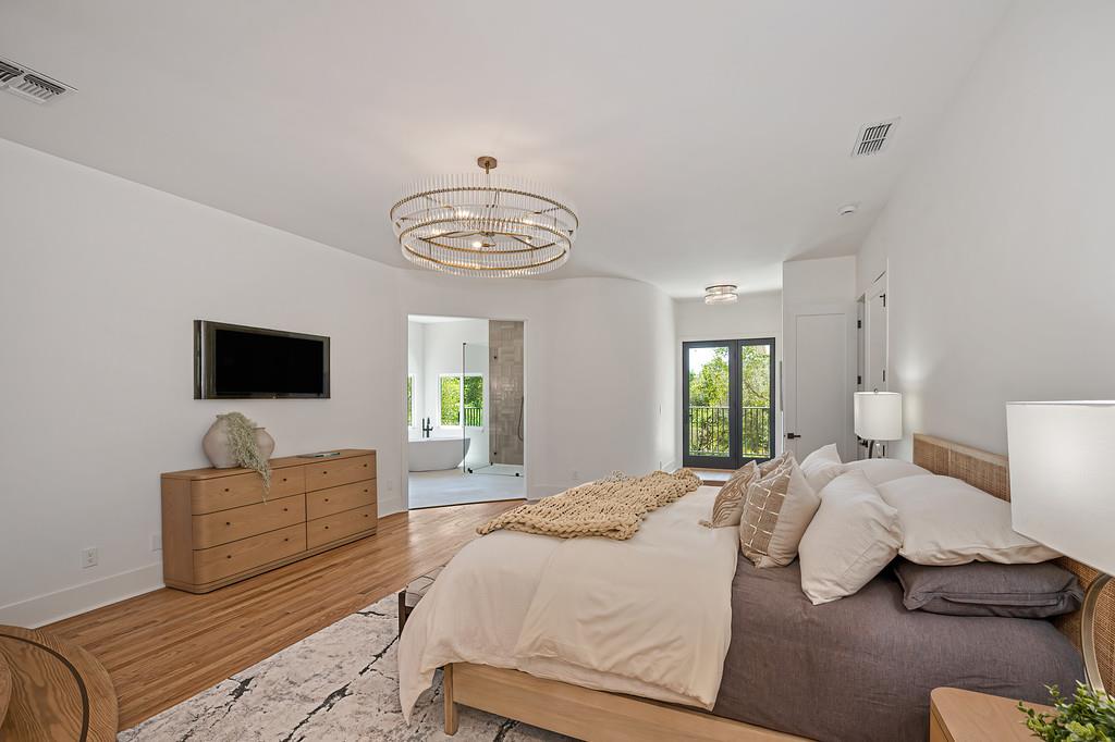 6275 Barcelona Court