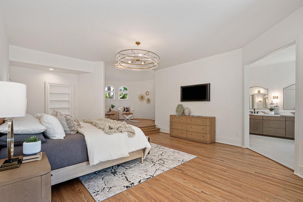 6275 Barcelona Court