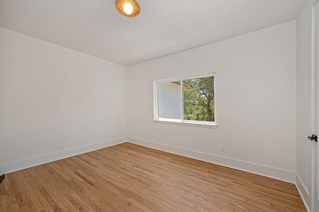 6275 Barcelona Court