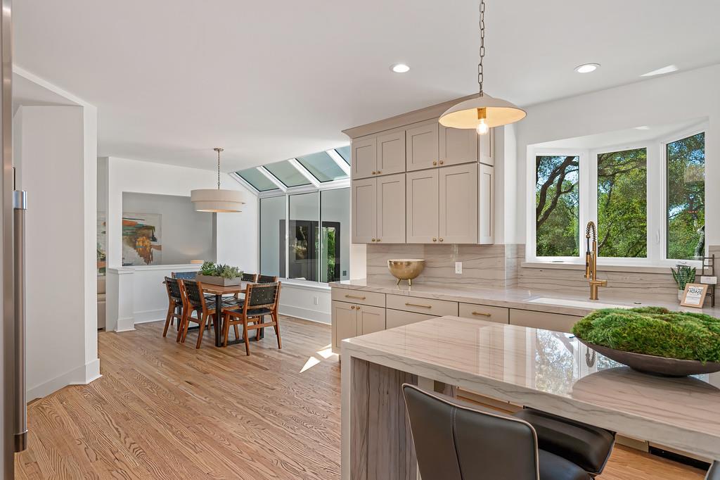 6275 Barcelona Court