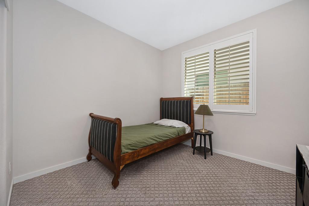108 Le Bourget Circle