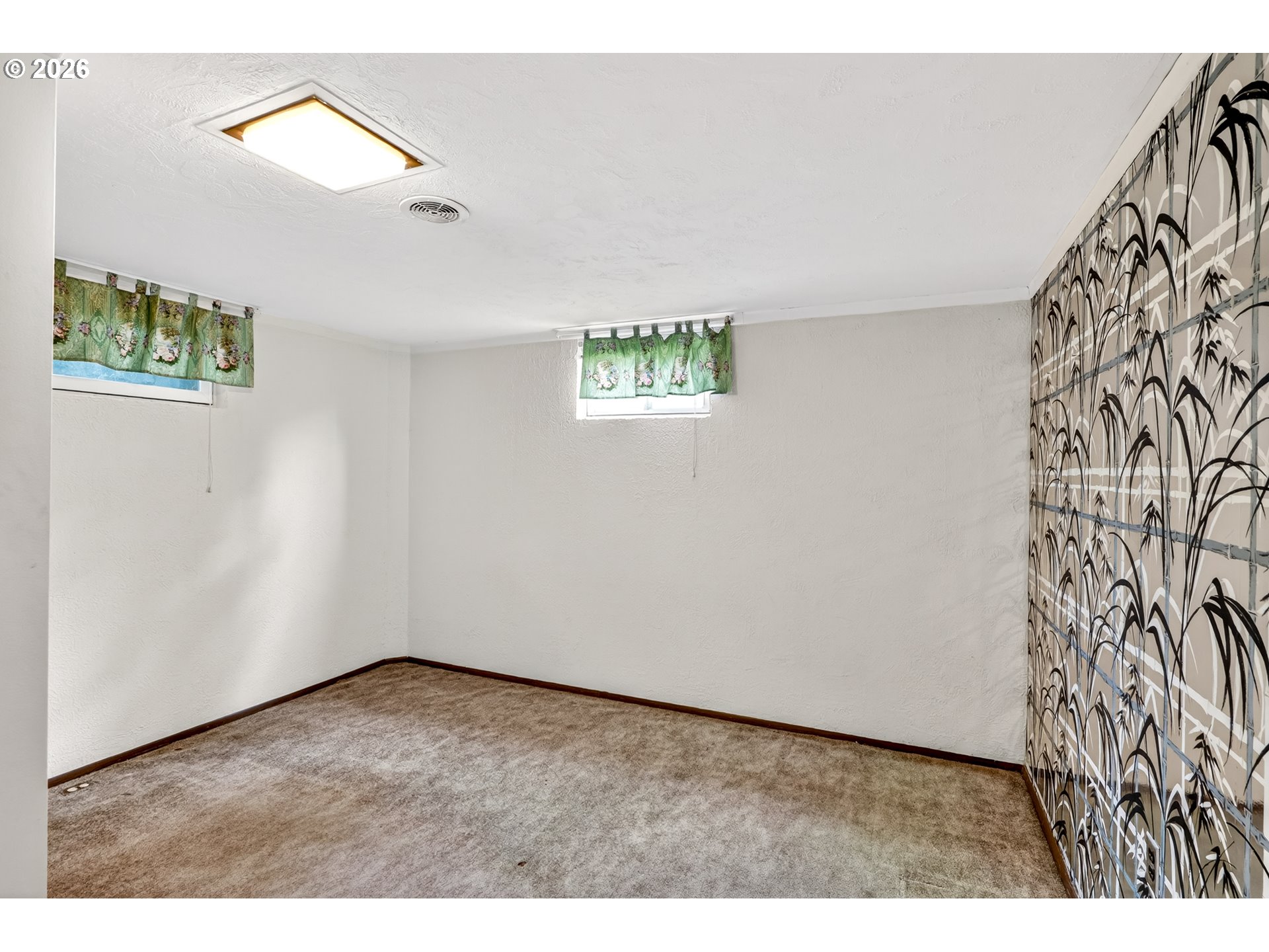 2012 SE 185TH AVE