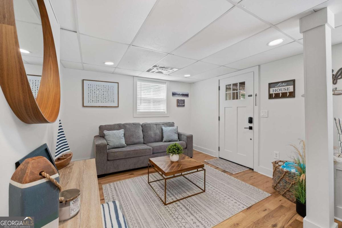 6160 Lake Lanier Heights Road
