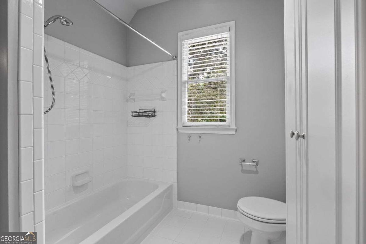 515 Oak Bridge Trail