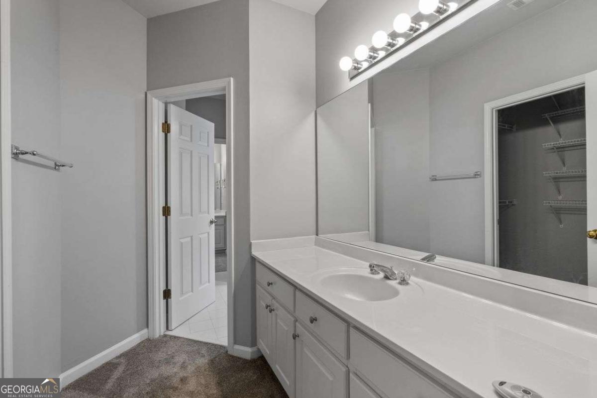 515 Oak Bridge Trail