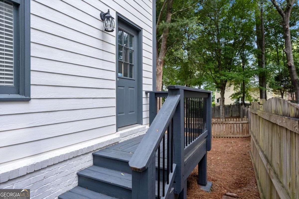 515 Oak Bridge Trail