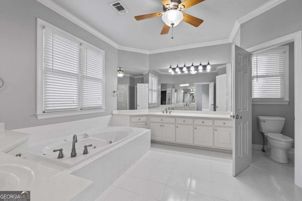 515 Oak Bridge Trail