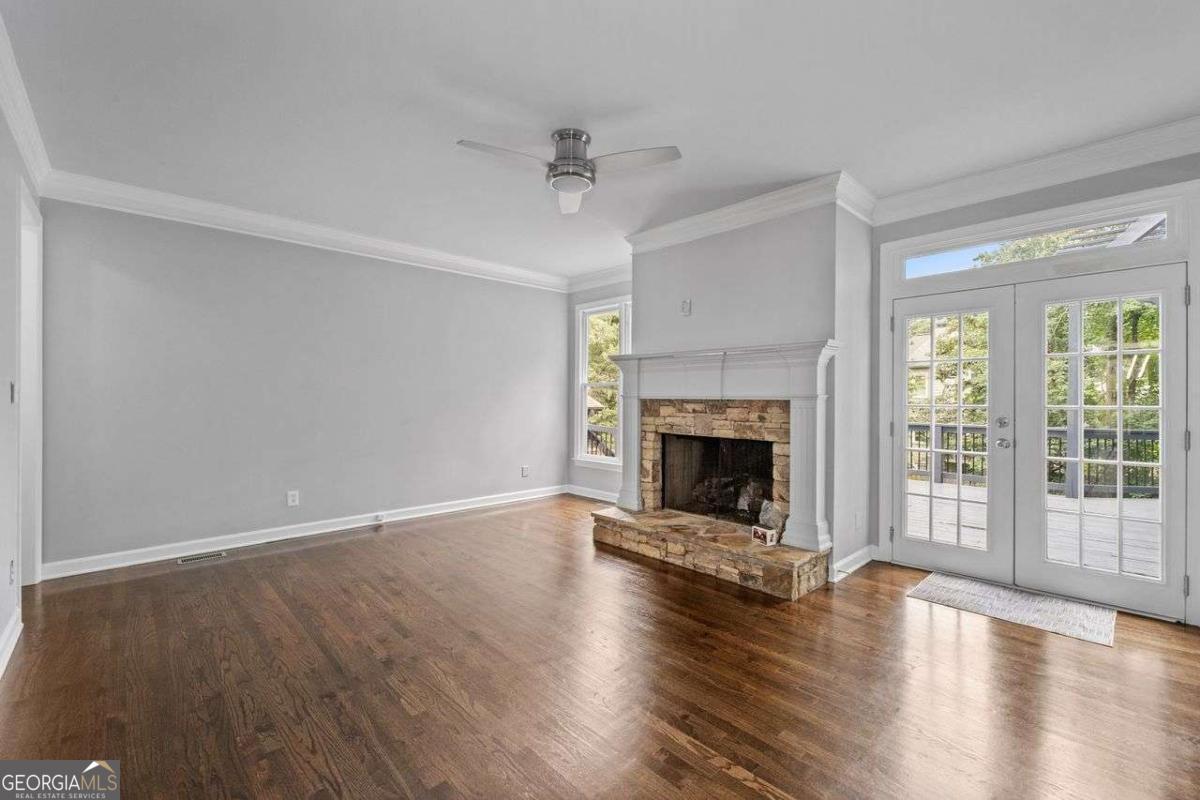 515 Oak Bridge Trail