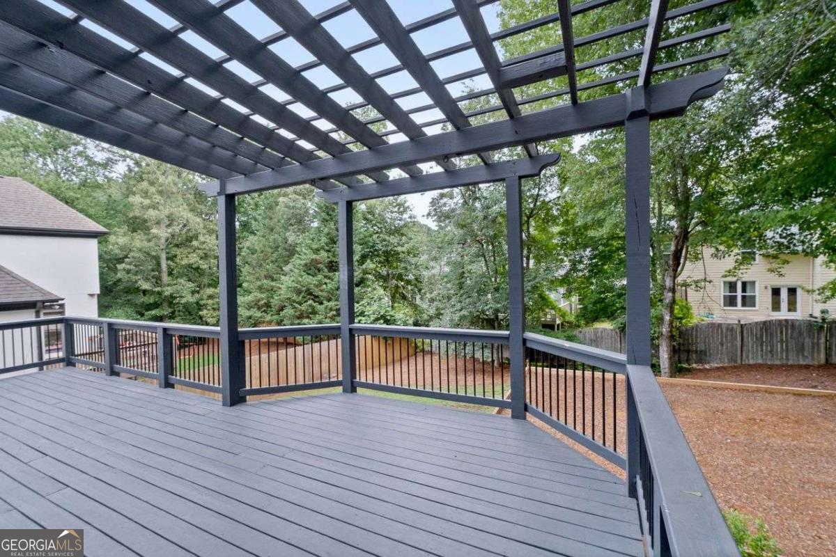 515 Oak Bridge Trail