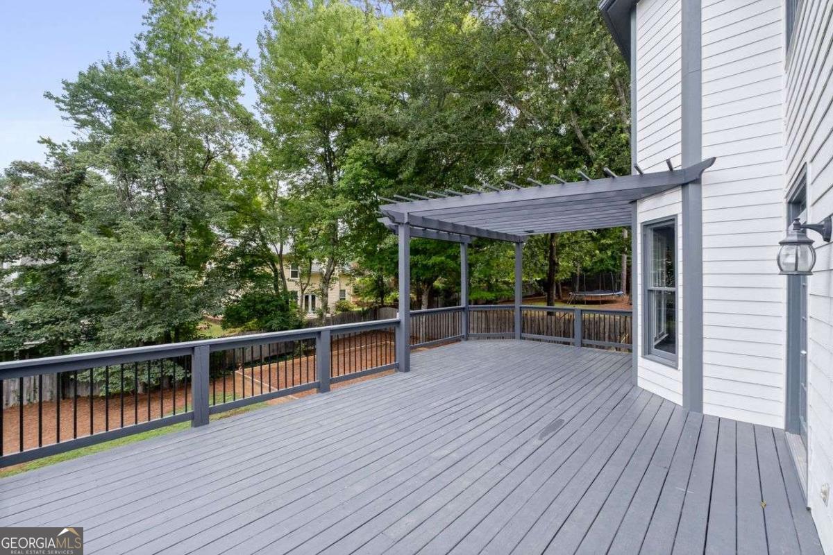 515 Oak Bridge Trail