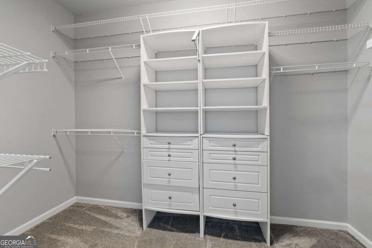 515 Oak Bridge Trail