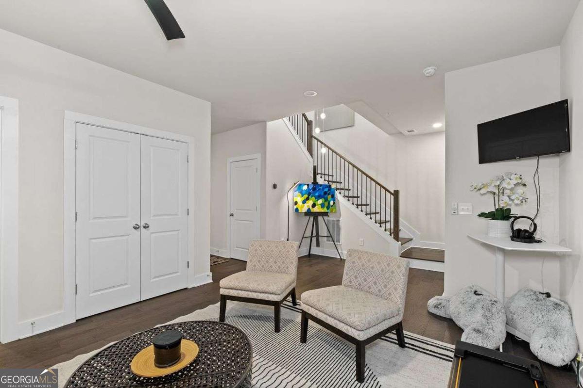 1204 Waterfall Court
