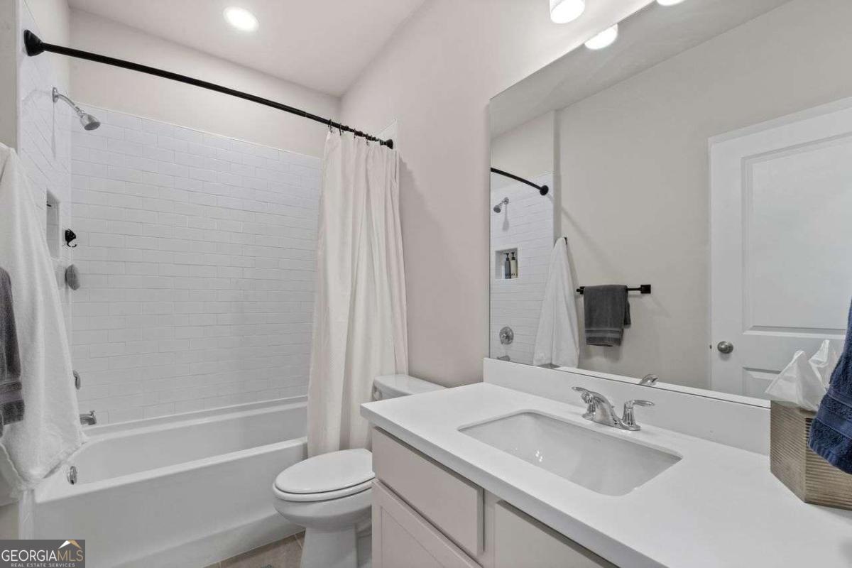 1204 Waterfall Court