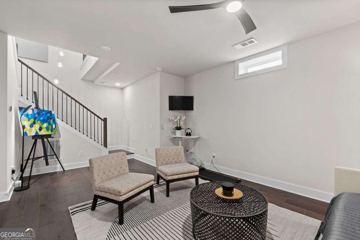 1204 Waterfall Court