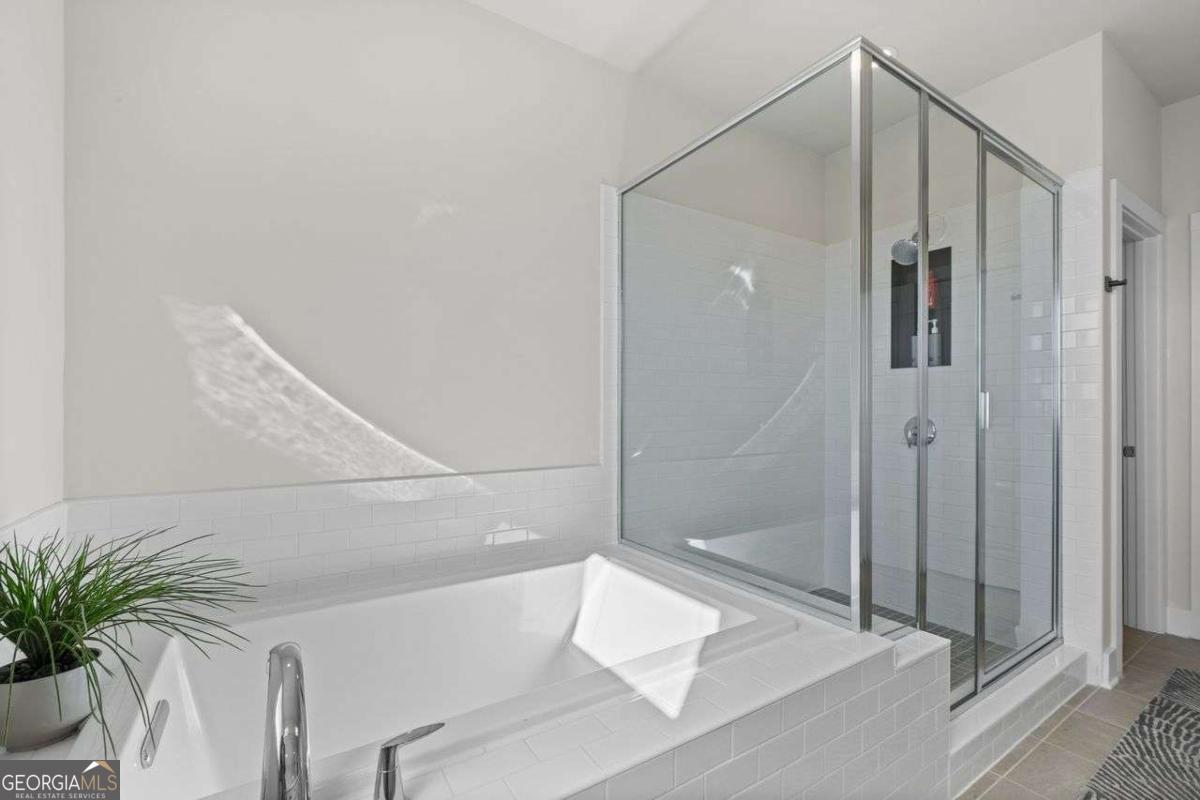 1204 Waterfall Court