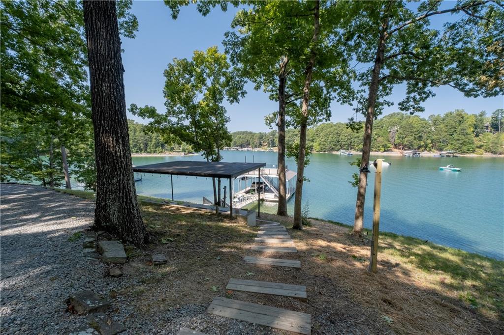 6160 Lake Lanier Heights Road